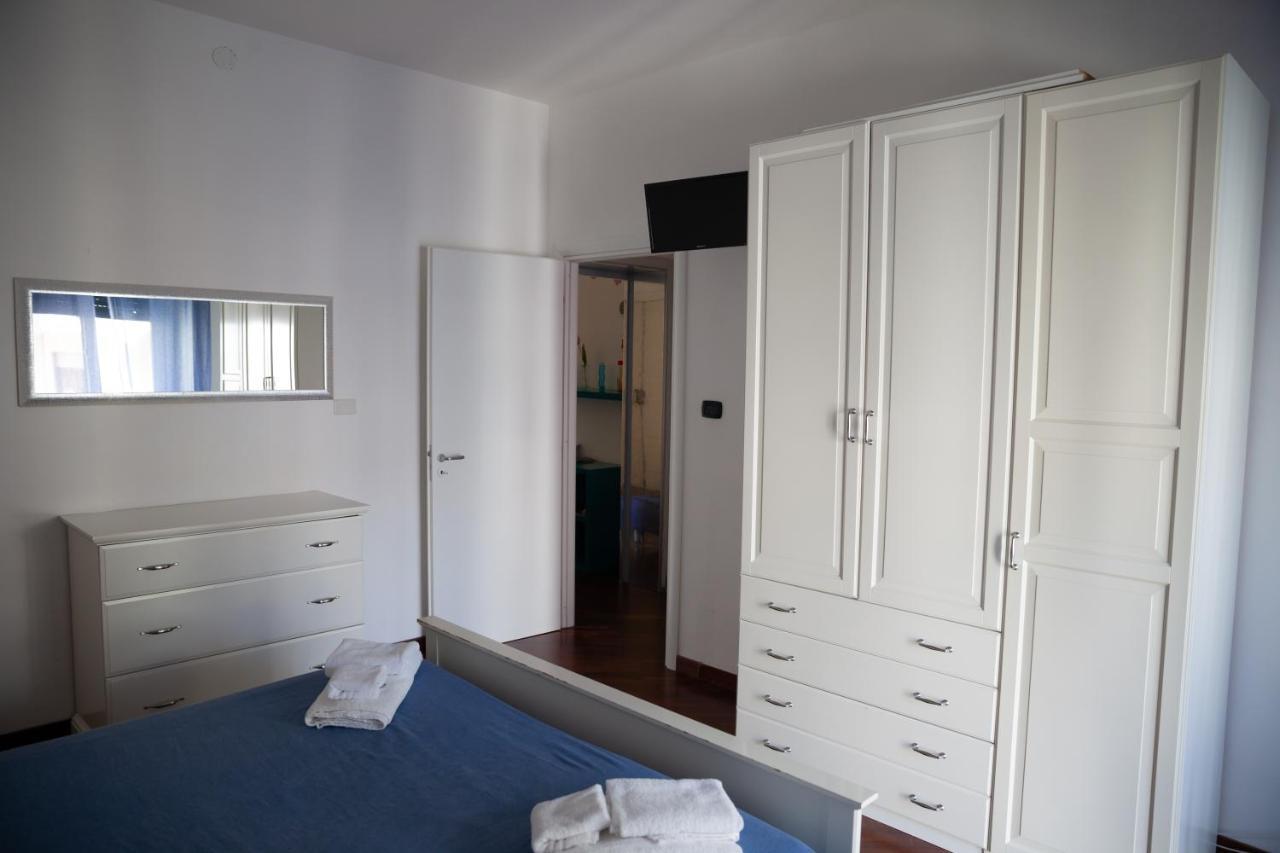 Velia Apartment